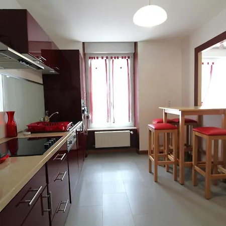 Confort A Avec Sauna, Proche Du Et Des Commerces *